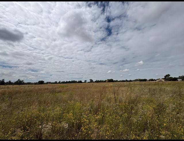 3,584M² VACANT LAND FOR SALE IN VAALPARK